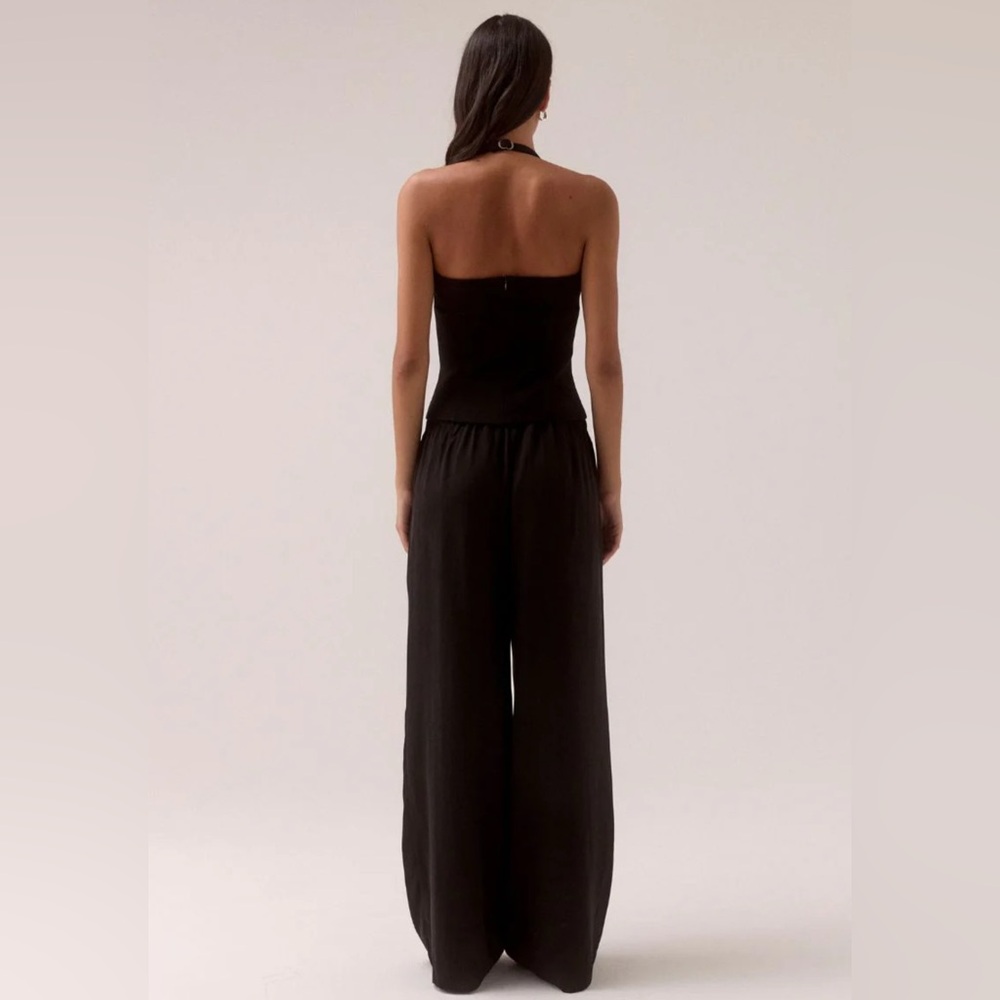 SOVERE Demi Top in Black - Picture 4 of 11